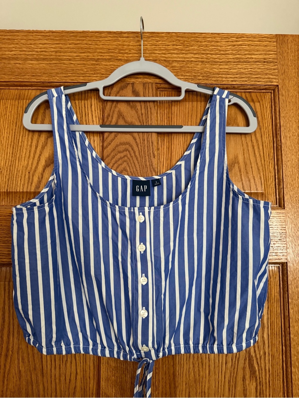 Gap Cinched Hem Crop Top